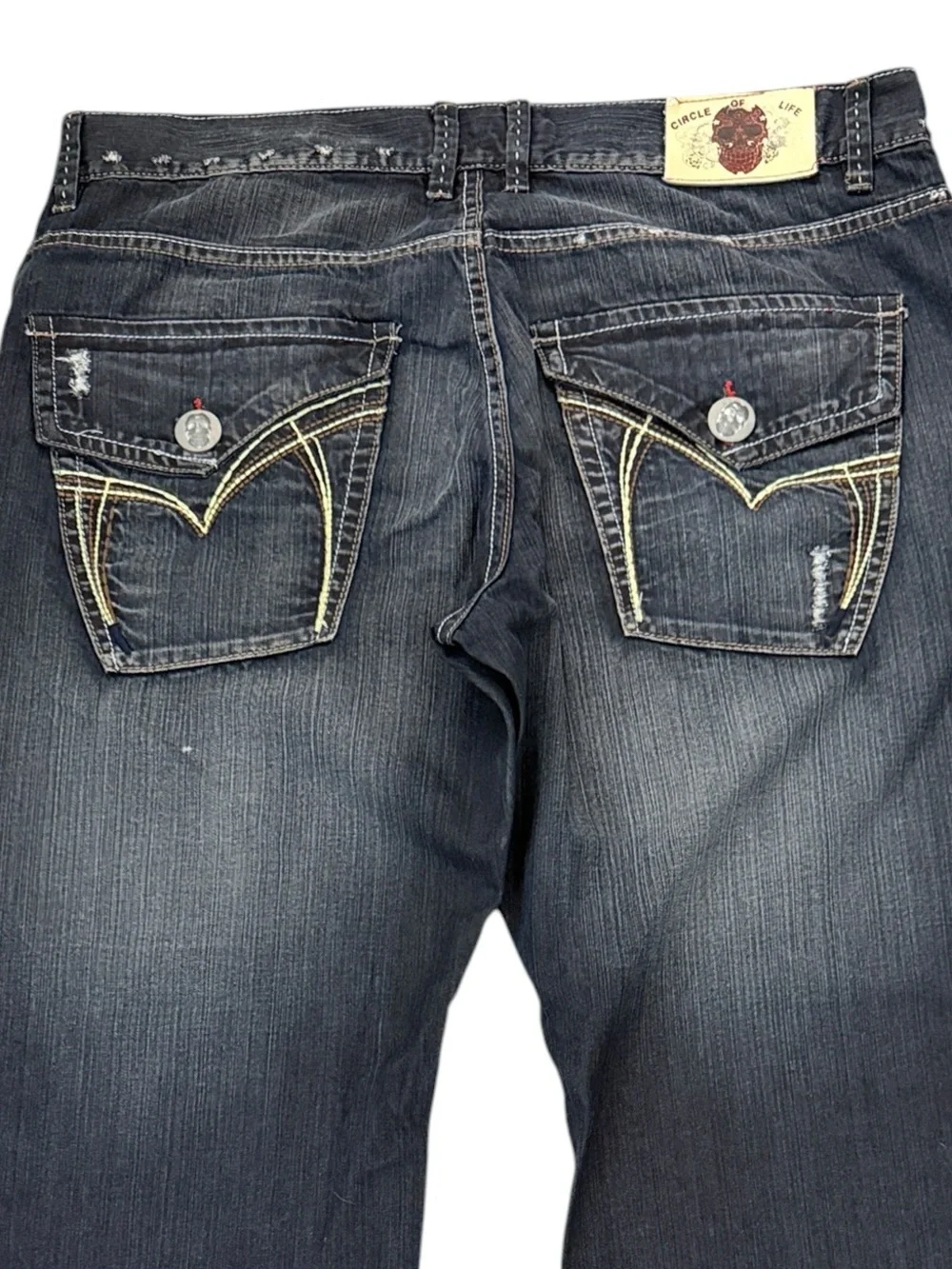 Y2K Circle Of Life Surf Crazy Skull Flap Pocket Jeans 38x31 Distressed Blue